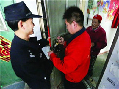 防盗门锁打不开怎么办，开门锁，开汽车锁